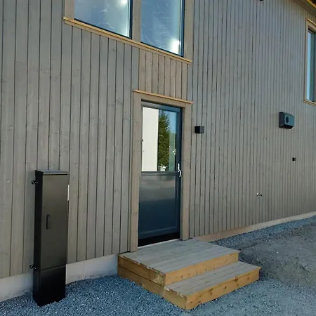 Cozy Apartment In A New House In Grimstad Exterior photo